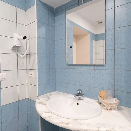 Rectina Bed & Breakfast 4*