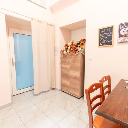 Rectina Bed & Breakfast 4*