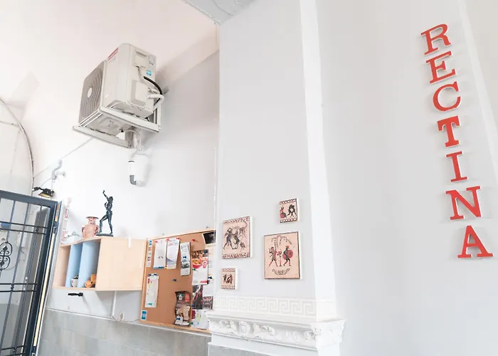 Rectina بومبيي